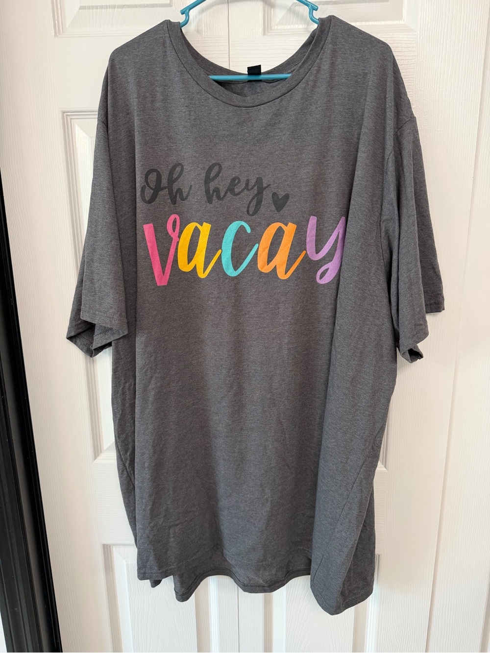 Gildan Gray Tee with Multicolor "Vacay" Script